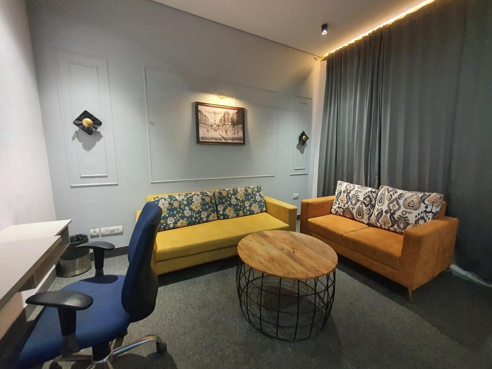 Mallenzo Suites Dlf Phase 1 Gurgaon Zewnętrze zdjęcie