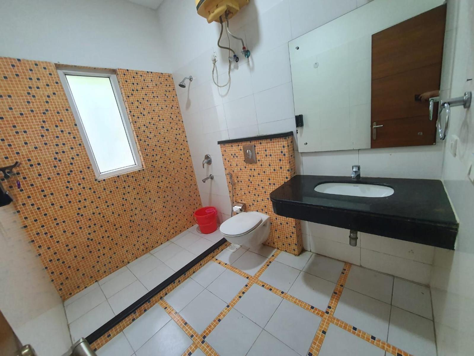 Mallenzo Suites Dlf Phase 1 Gurgaon Zewnętrze zdjęcie